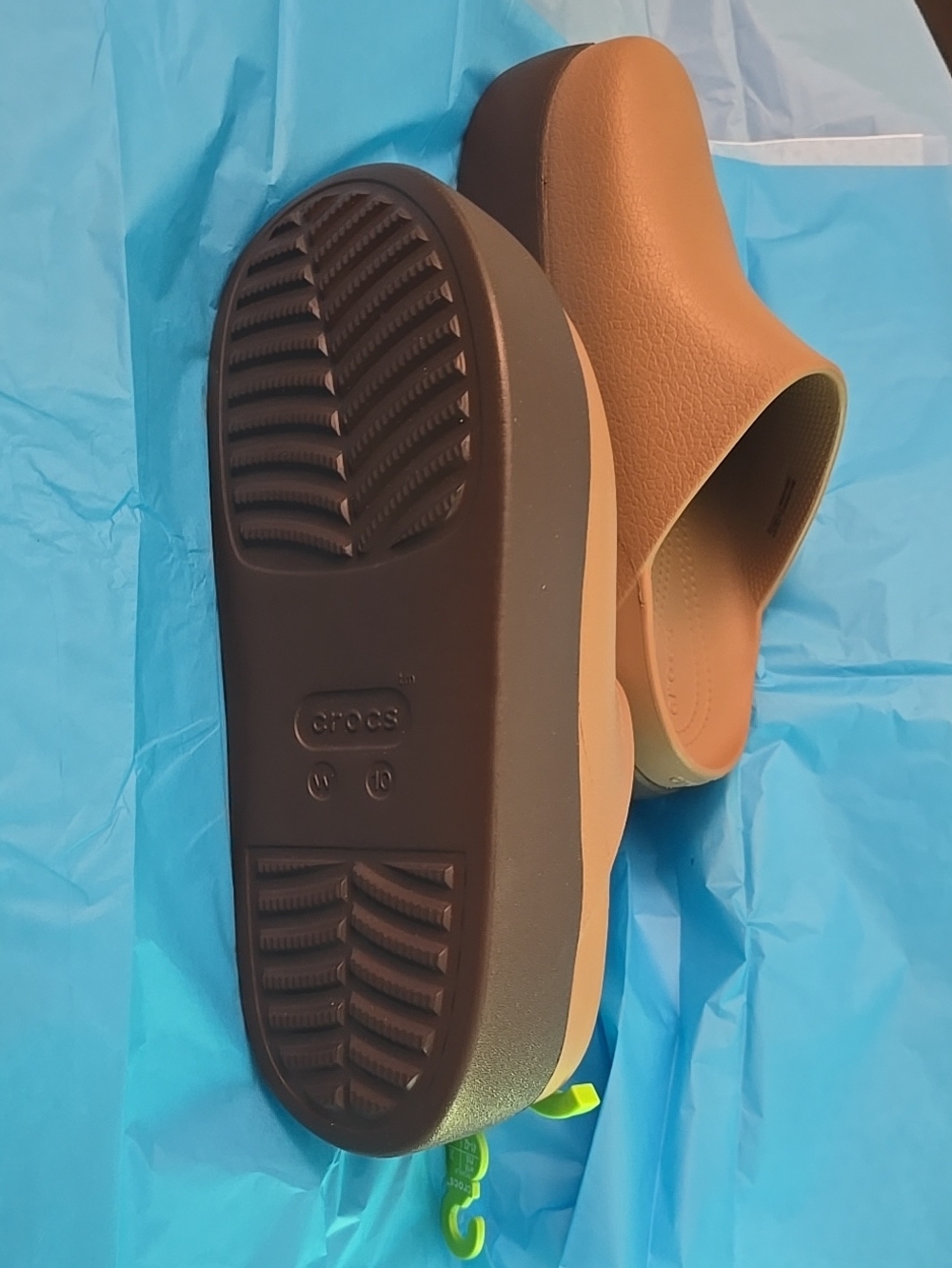 CROCS  Slip-On Clog in Brown and Dark Brown